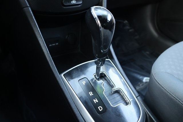 Hyundai Accent  2013