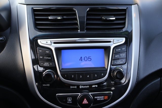 Hyundai Accent  2013