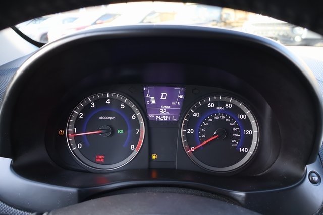 Hyundai Accent  2013