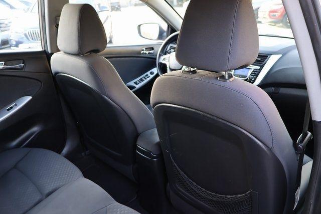 Hyundai Accent  2013