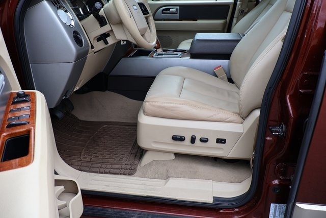 Ford Expedition  2008