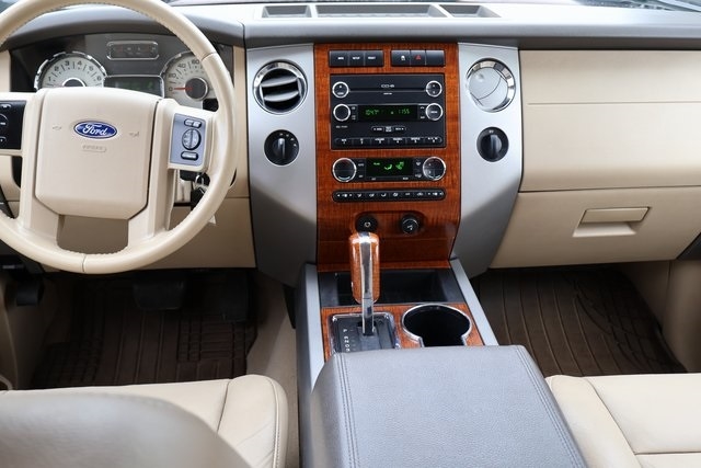 Ford Expedition  2008