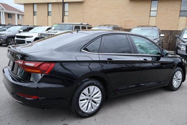 Volkswagen Jetta  2019