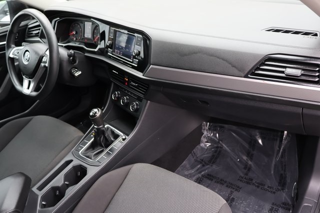 Volkswagen Jetta  2019