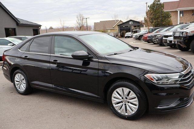 Volkswagen Jetta  2019