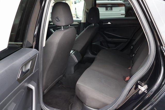 Volkswagen Jetta  2019