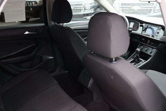 Volkswagen Jetta  2019