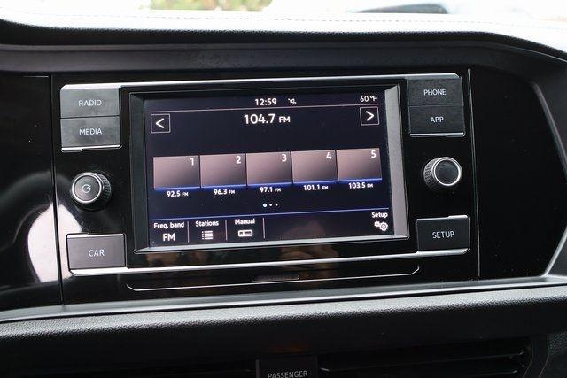 Volkswagen Jetta  2019