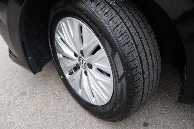 Volkswagen Jetta  2019