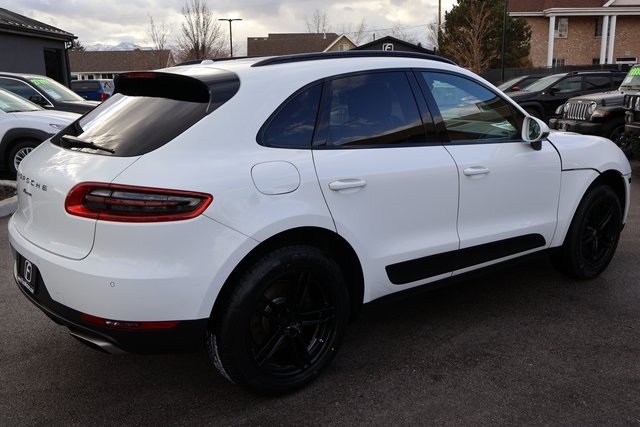Porsche Macan  2018