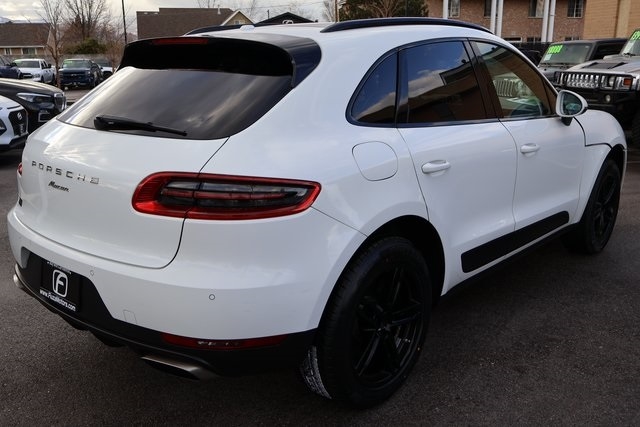 Porsche Macan  2018