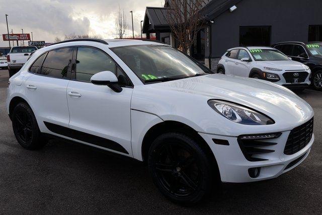 Porsche Macan  2018