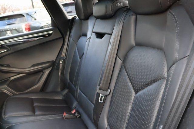 Porsche Macan  2018