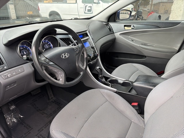 Hyundai Sonata  2011