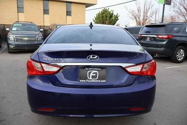Hyundai Sonata  2011