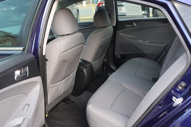 Hyundai Sonata  2011