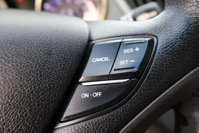 Hyundai Sonata  2011