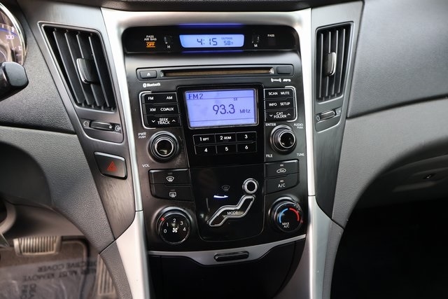 Hyundai Sonata  2011