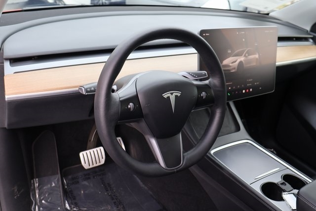 Tesla Model Y  2022