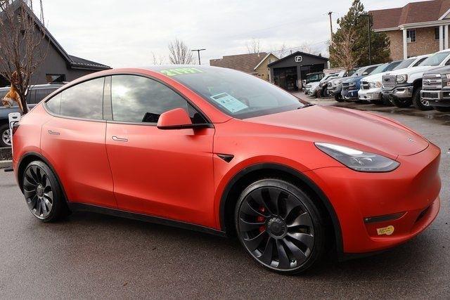 Tesla Model Y  2022