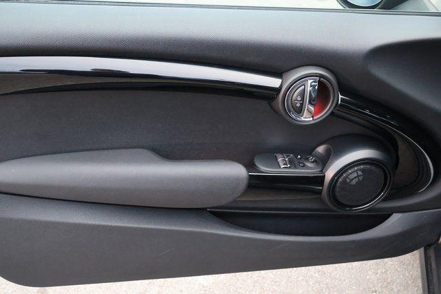 MINI Hardtop 2 Door  2019