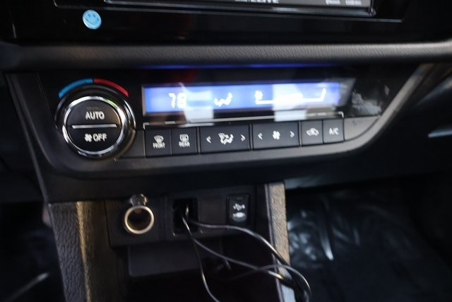 Toyota Corolla  2015