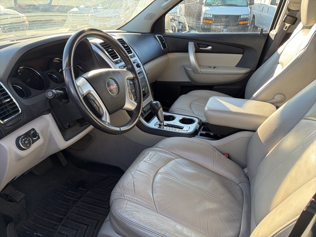 GMC Acadia  2011
