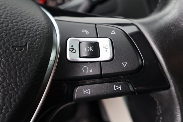 Volkswagen Golf  2018