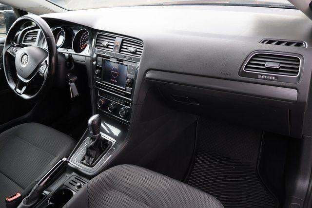 Volkswagen Golf  2018