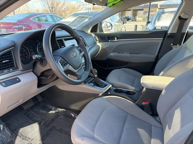 Hyundai Elantra  2017