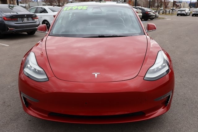 Tesla Model 3  2018