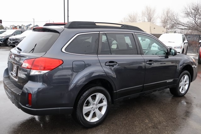 Subaru Outback  2013