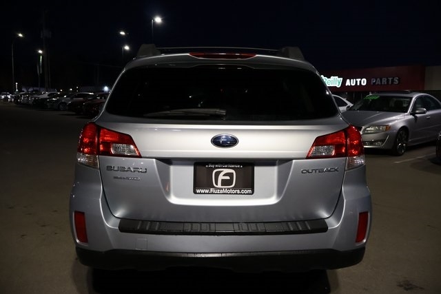 Subaru Outback  2013