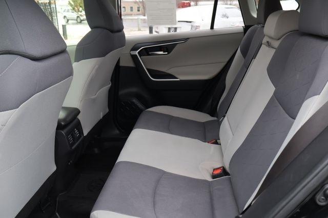 Toyota RAV4  2019