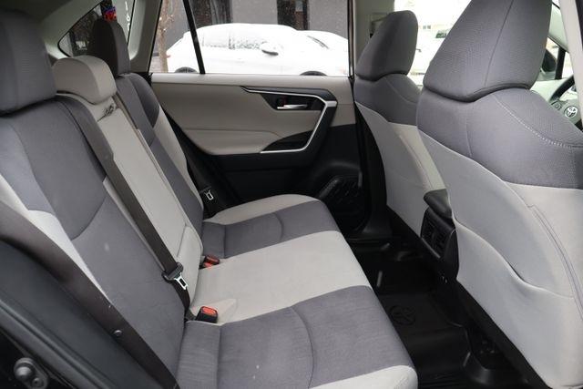 Toyota RAV4  2019