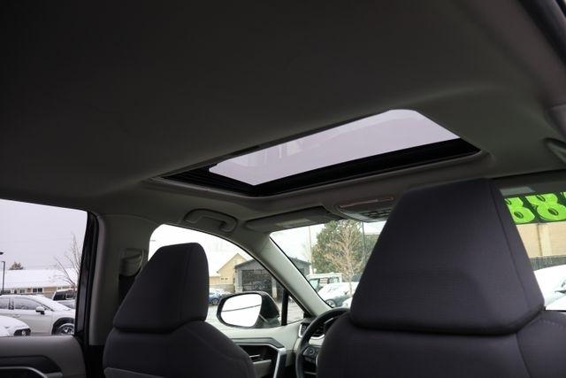 Toyota RAV4  2019