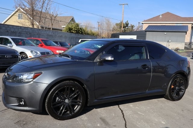 Scion tC  2012