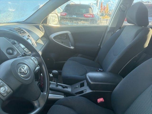 Toyota RAV4  2007