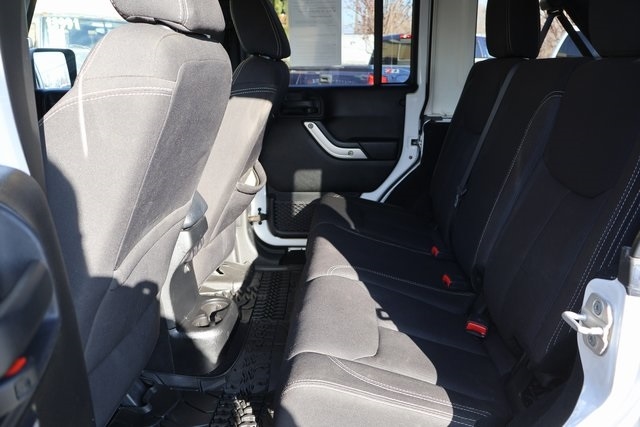 Jeep Wrangler Unlimited  2013