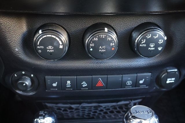 Jeep Wrangler Unlimited  2013