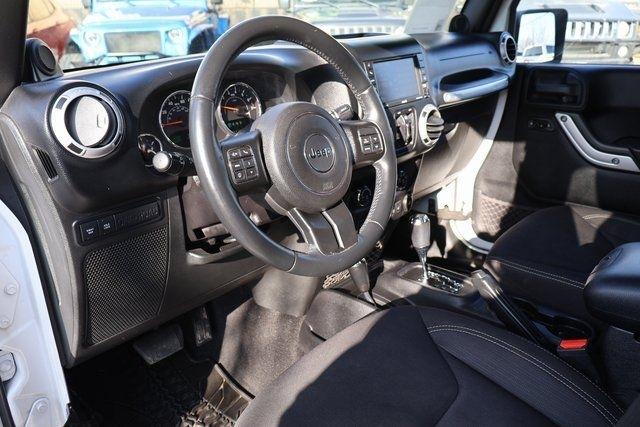 Jeep Wrangler Unlimited  2013