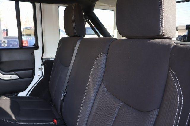 Jeep Wrangler Unlimited  2013