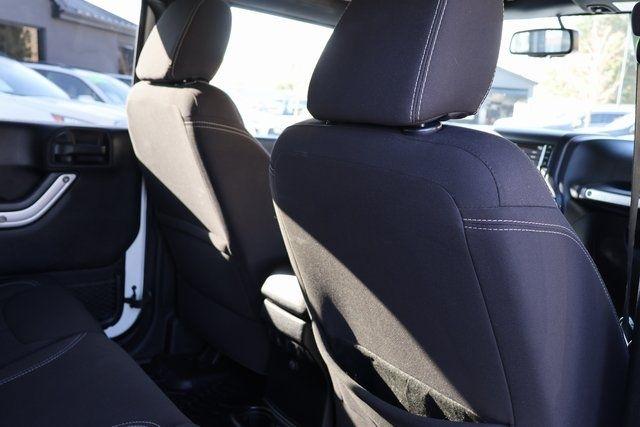 Jeep Wrangler Unlimited  2013