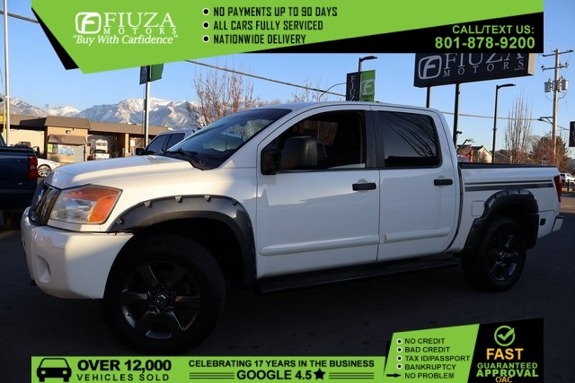 2012 Nissan Titan SV