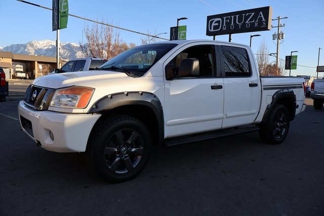 Nissan Titan  2012