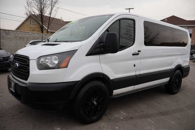 Ford Transit Wagon  2017