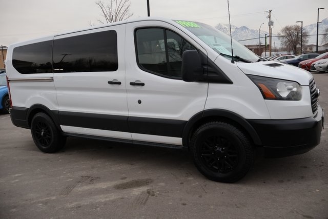 Ford Transit Wagon  2017
