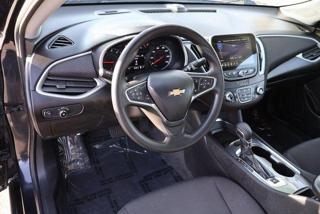 Chevrolet Malibu  2023