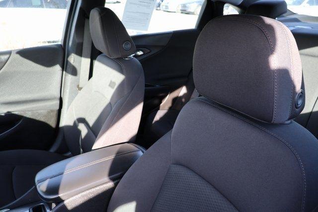 Chevrolet Malibu  2023