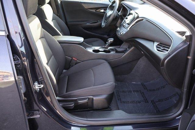 Chevrolet Malibu  2023